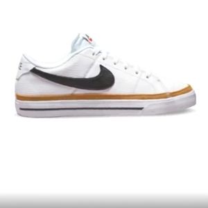 Nike legacy sneaker